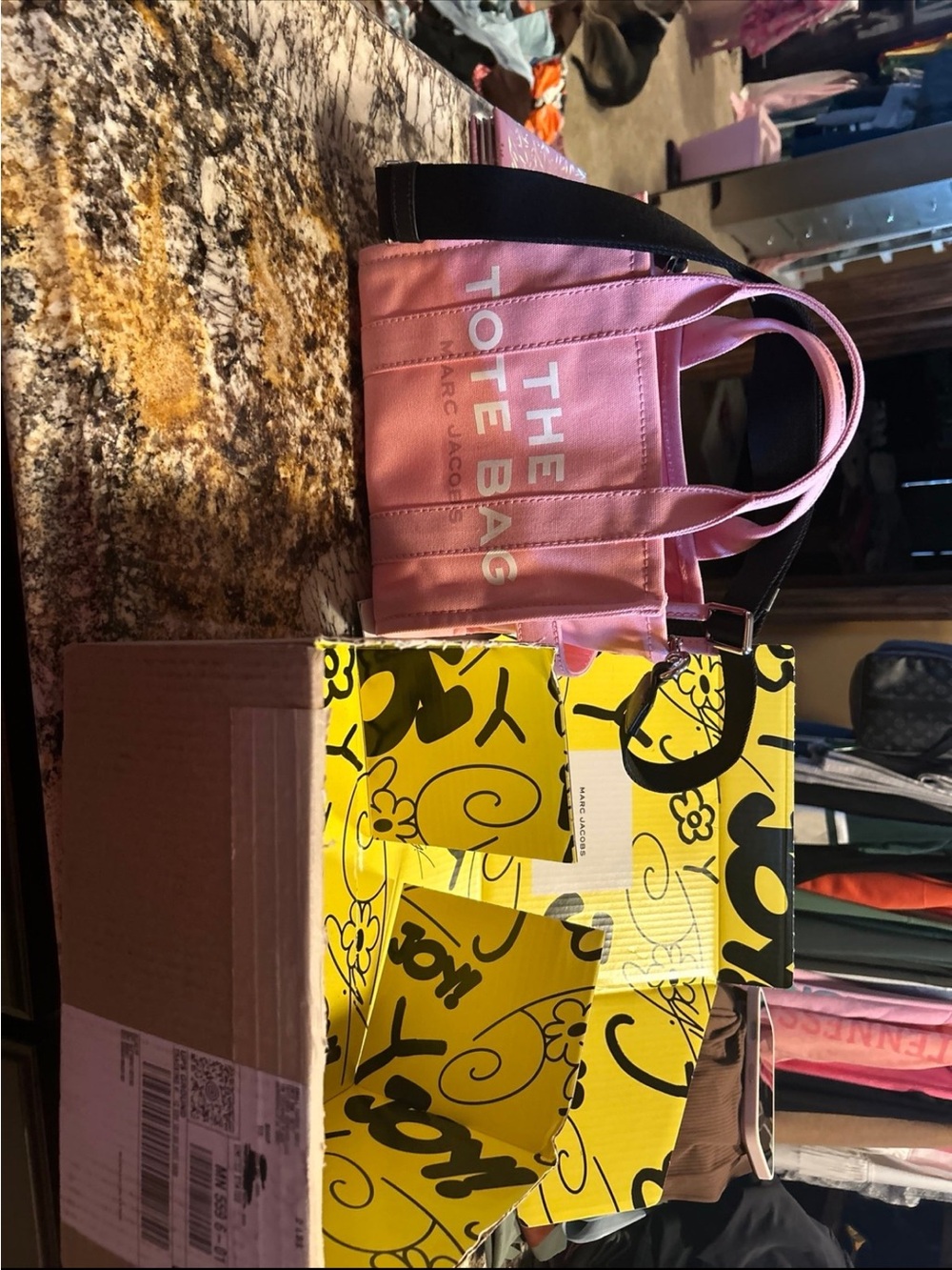 Marc Jacob’s tote bag small pink